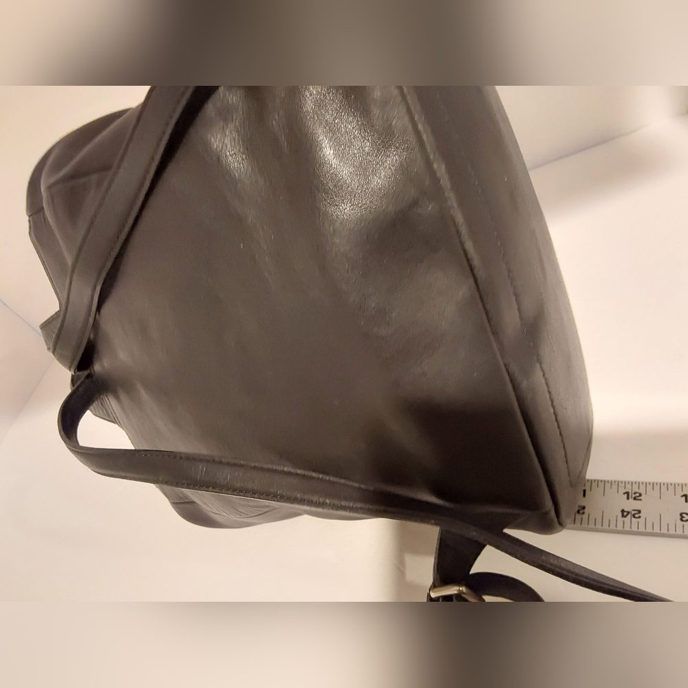 Vintage COACH Legacy Handcrafted Leather Black Backpack - Picture 12 of 12